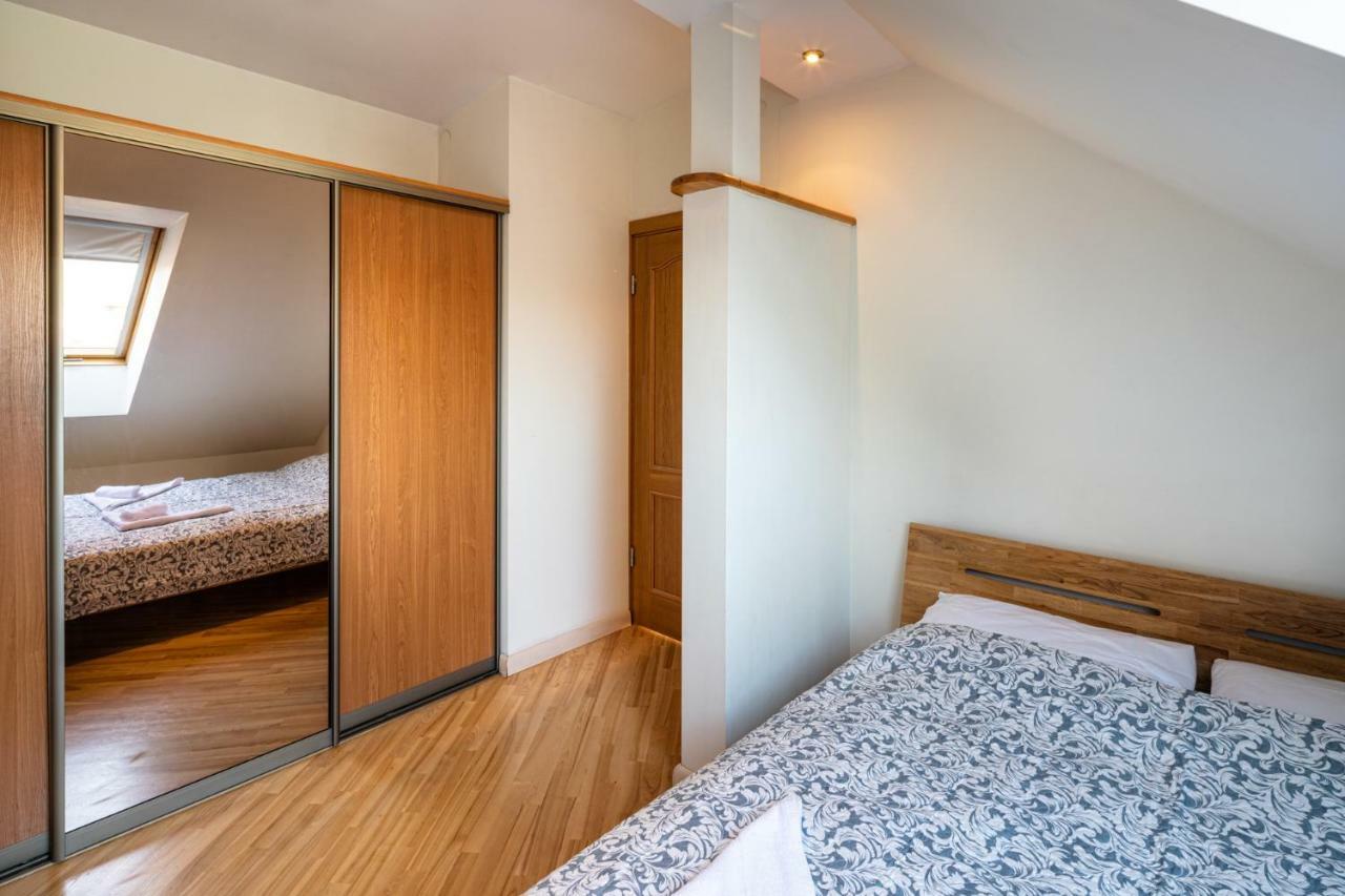 Old Riga Aldaru Street 2 Level Apartment With Terrace 外观 照片
